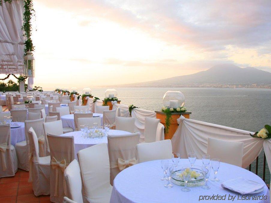La Panoramica Hotel Кастелламмаре-ди-Стабия Экстерьер фото